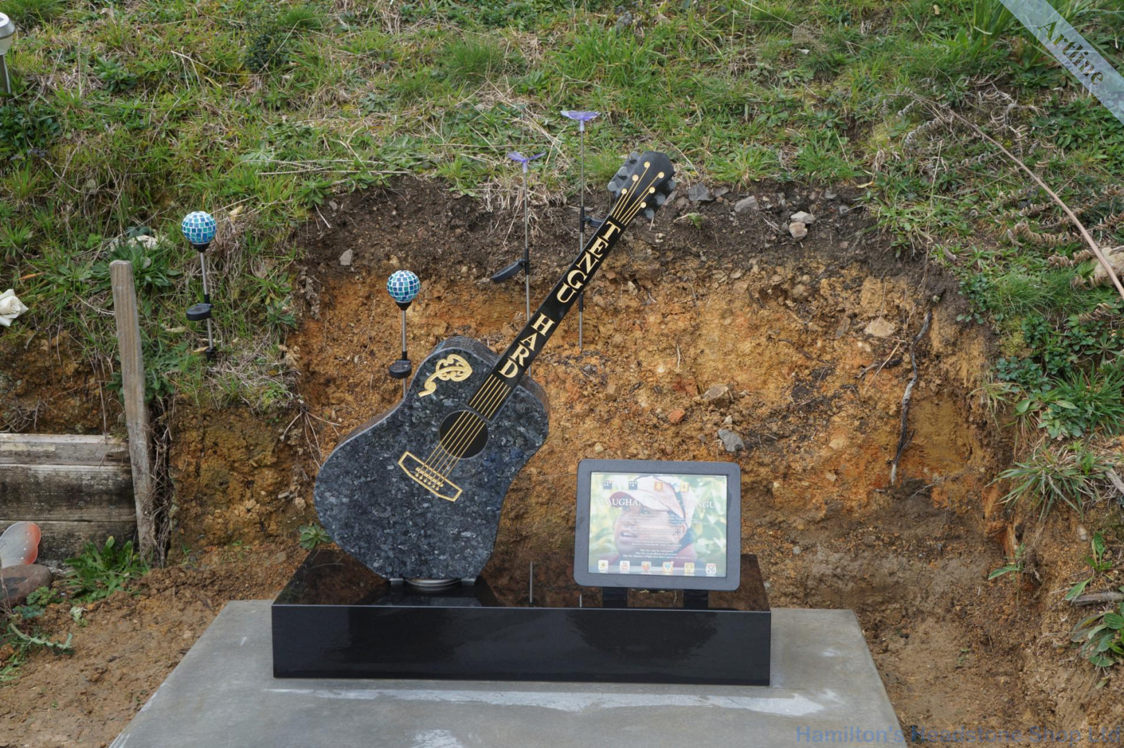 3D Guitar Headstone